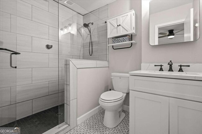 Building Photo - 541 N White St