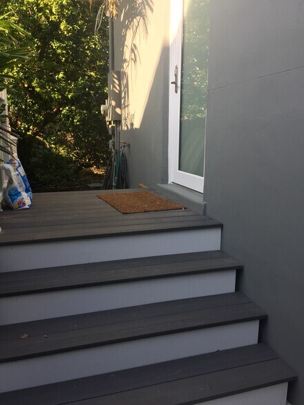 Building Photo - 1307 SW 18th Ct