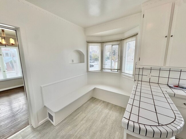 Building Photo - Charming Single-Family Home in Prime San Francisco Location