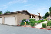 Building Photo - 3432 Orchard Way