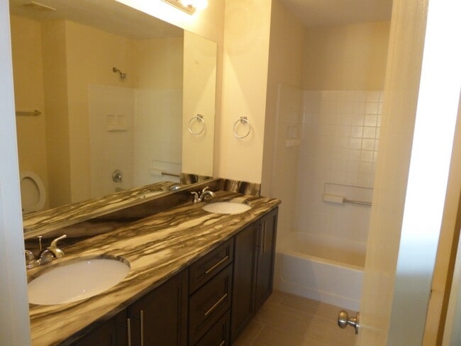 Building Photo - 380 Littleton Trail