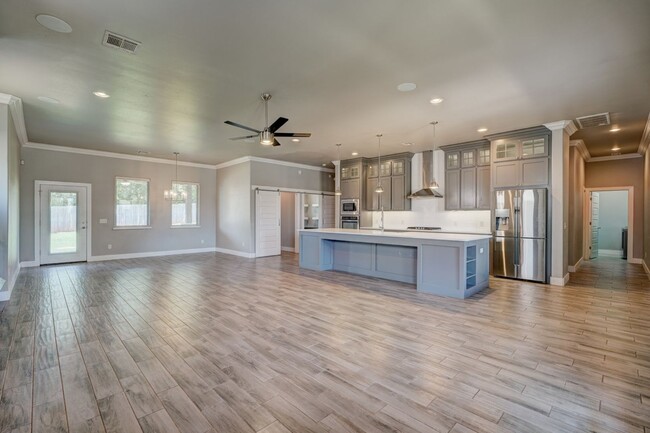 Building Photo - Beautiful Rental Home in Moore!