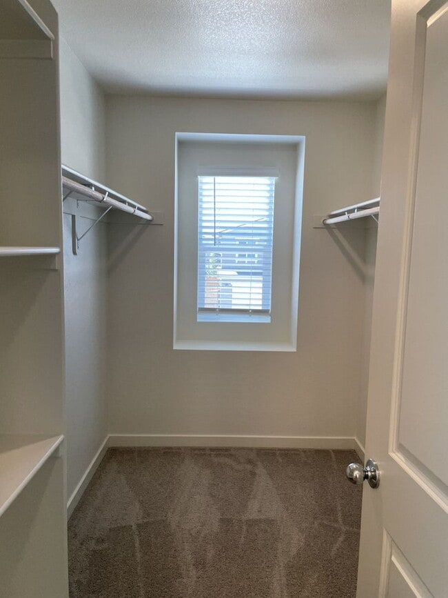 Building Photo - Newer Build Home in Lemmon Valley