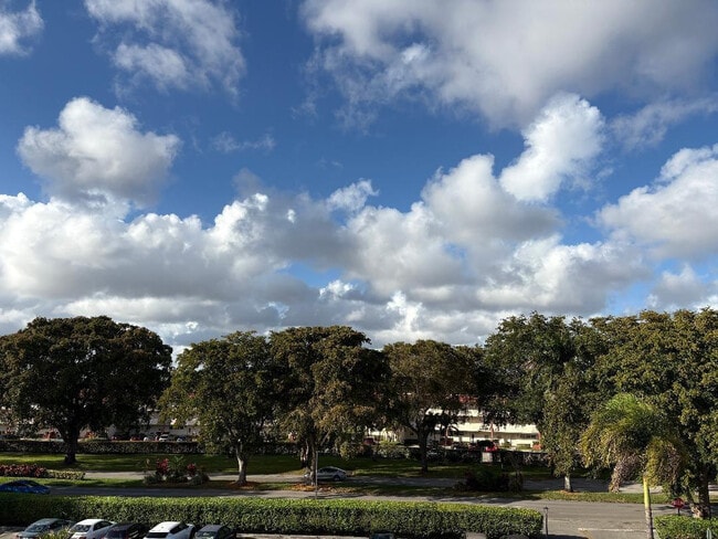 Building Photo - 8900 Washington St