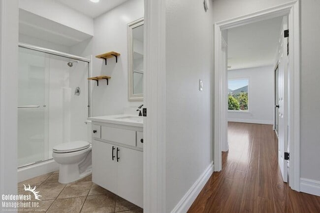 Building Photo - Inviting Upstairs 2Bdm and 2Ba Condo in San Marcos!
