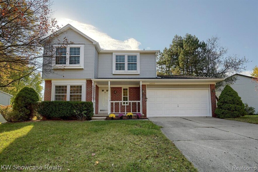 Primary Photo - 24509 Simmons Dr