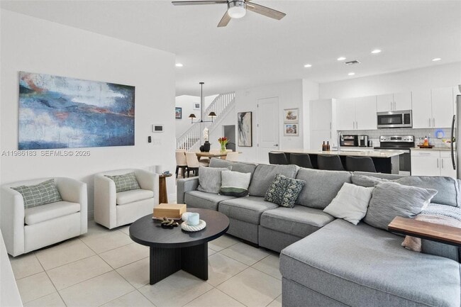 Building Photo - 110 NW 209th Way