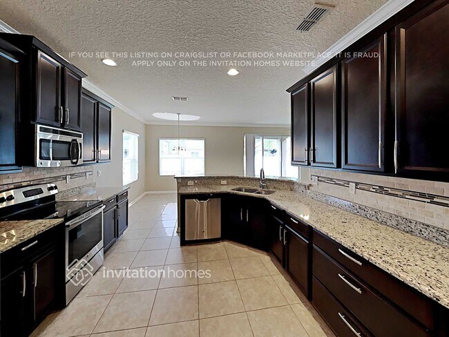 Building Photo - 835 Celebration Lane