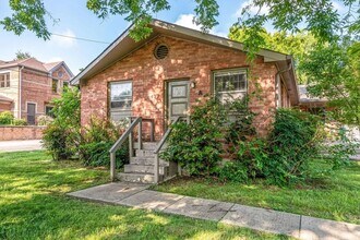 Building Photo - 3427 Richards St