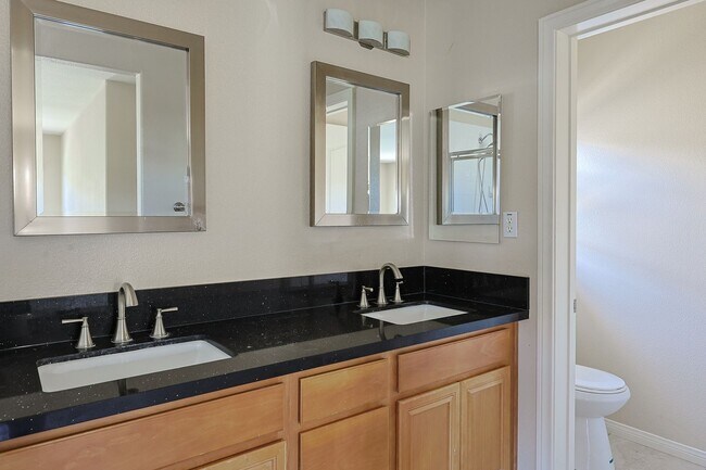 Building Photo - 3BR House in 4S Ranch