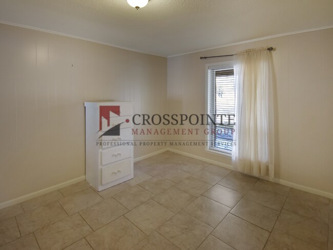 Building Photo - Coming Soon! 3 Bedroom Home On Lake Tyler!