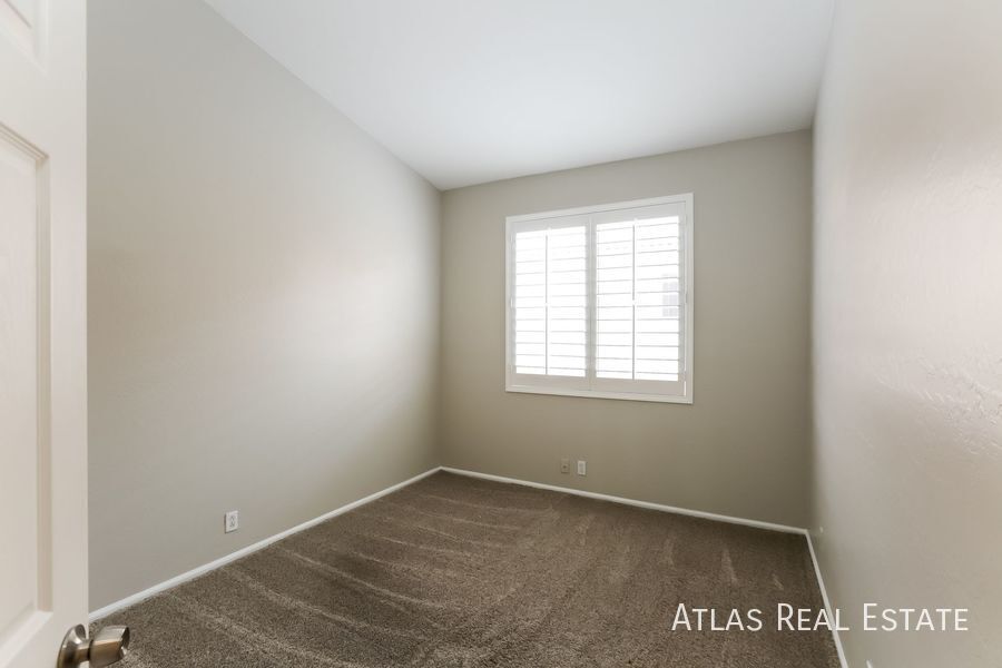 Building Photo - 931 N Beck Ct
