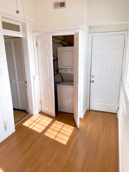 Second bedroom/office with in-unit washer/dryer - 803 7th St NE