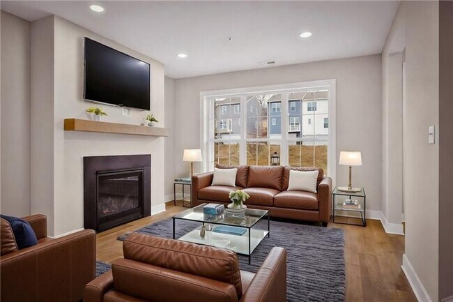 Building Photo - 4022 Cottage Wy