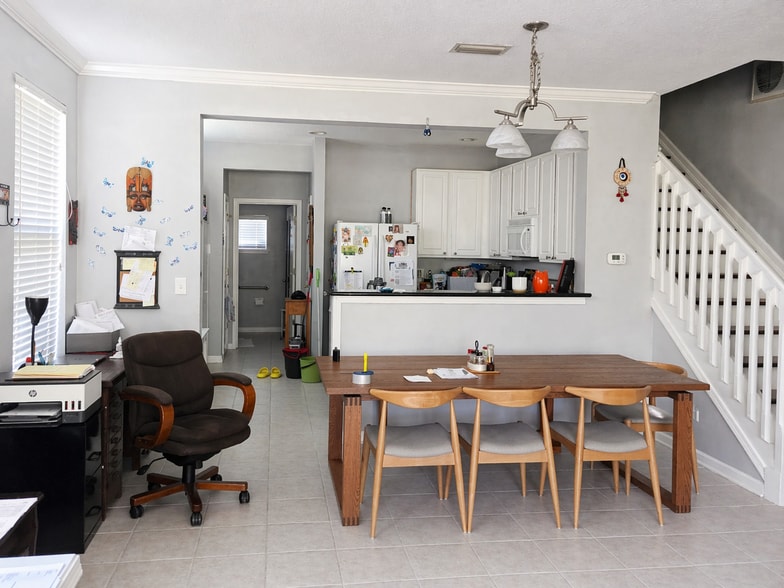 Building Photo - 8410 Drayton Park Dr