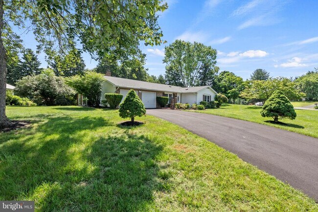 Building Photo - 4650 Palomino Ct