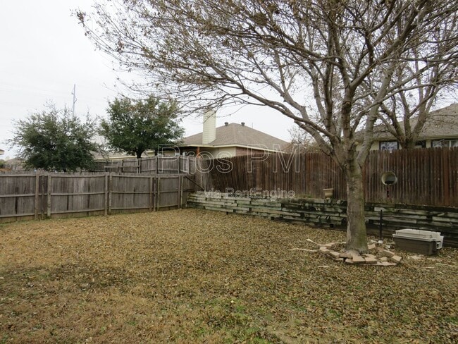 Building Photo - 3717 Beatriz Dr