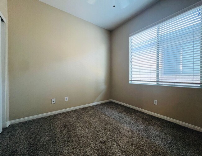 Building Photo - Beautiful 3-Bedroom Single Story Home in N...