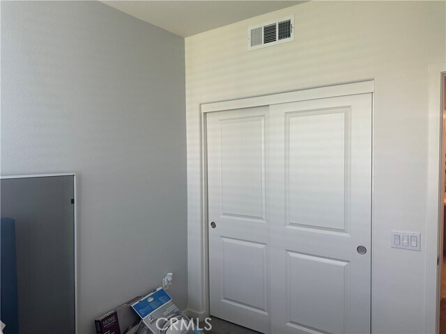 Building Photo - 9370 Calm Water Pl