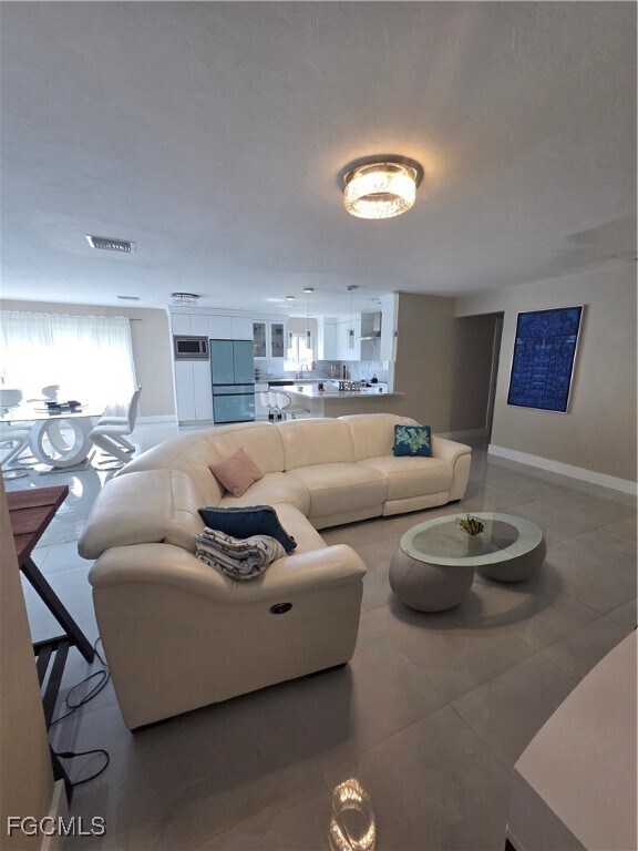 Building Photo - 280 Lanchester Ct