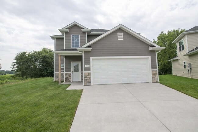 Building Photo - 2802 Amberwood court