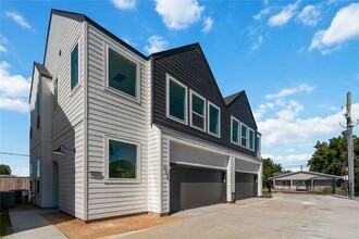 Building Photo - 4710 Mallow St