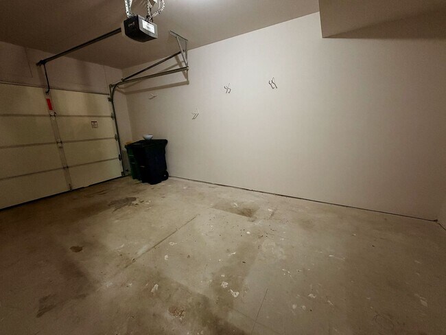 Building Photo - 208 Whitley