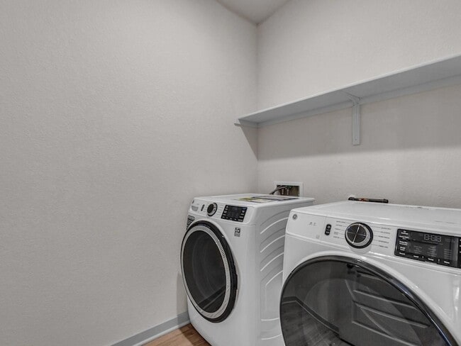 Building Photo - 2236 Cattle Baron Trl