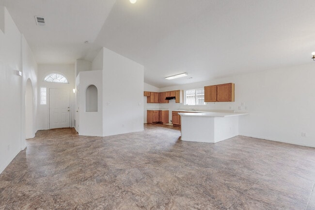 Building Photo - 1615 Dona Arcelia St SW