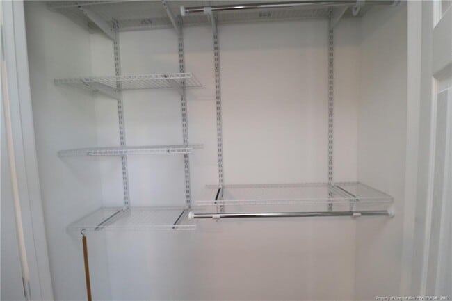Building Photo - 5112 Mabe Dr