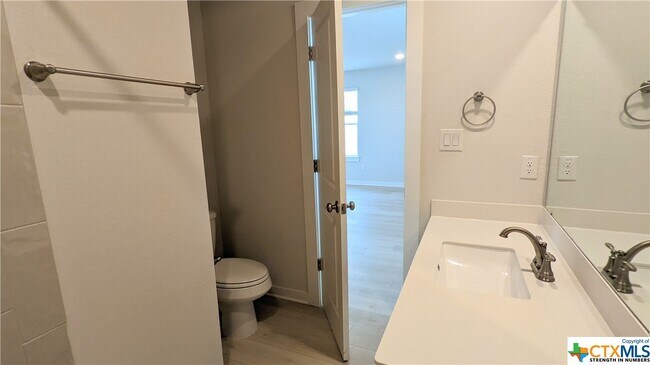 Building Photo - 346 Garner Dr