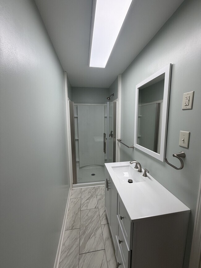 Building Photo - 941 Harrington Dr