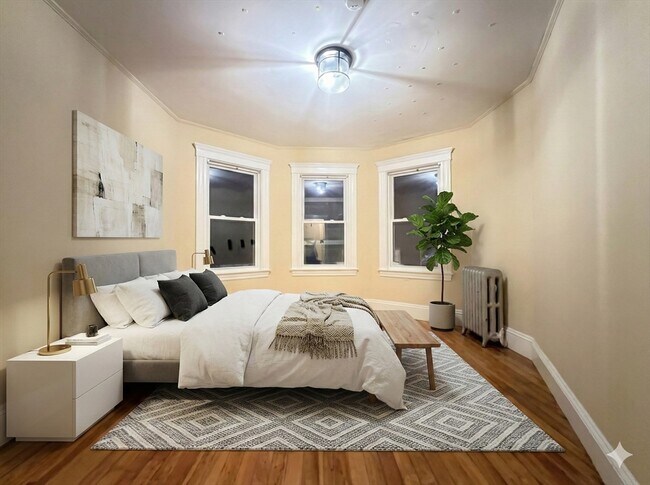 Building Photo - 90 Vernon St