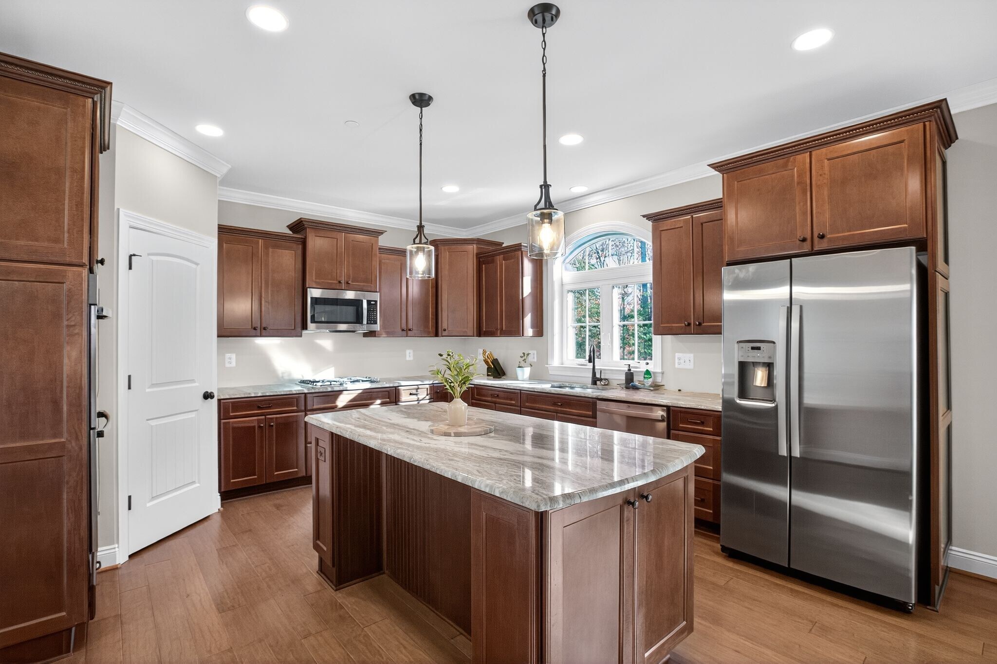 Building Photo - 7986 Benjamin Stoddert Ct