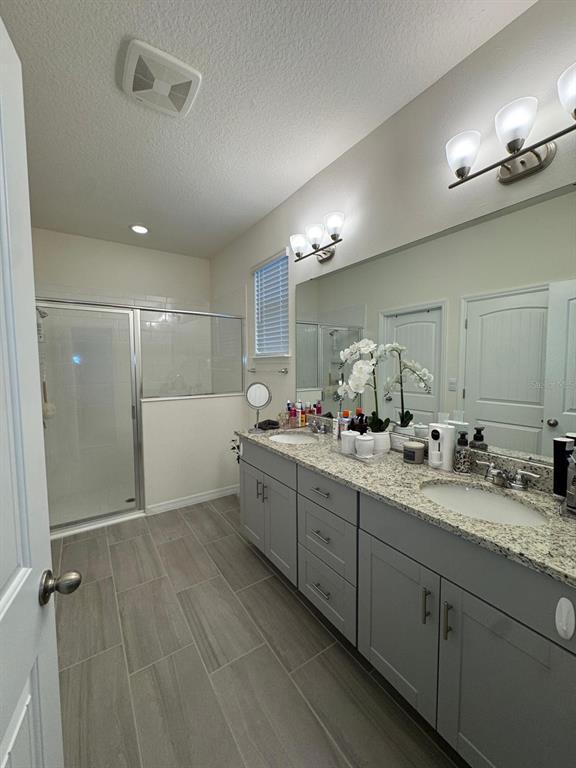Building Photo - 16236 Carraway Bay Aly