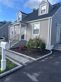 Building Photo - 37 Kathwood Rd