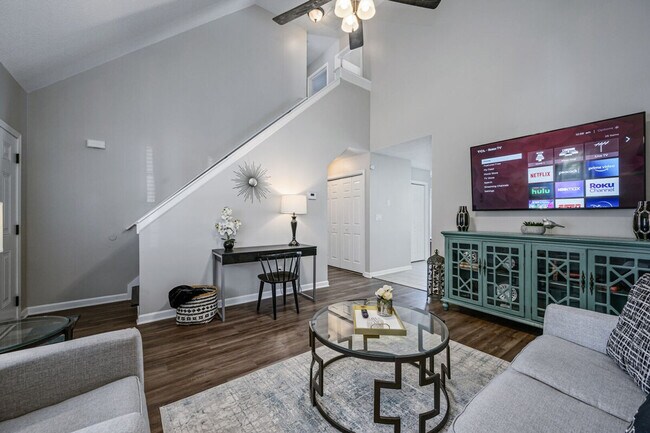 Building Photo - 29 Middleton Ct