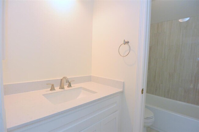 Building Photo - 5902 Indian Hills Ln