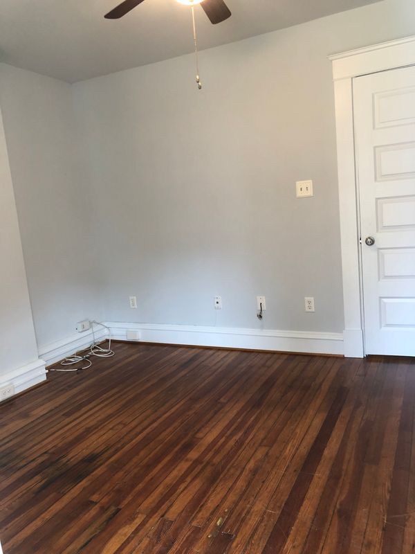 Building Photo - 2308 Parkwood Ave