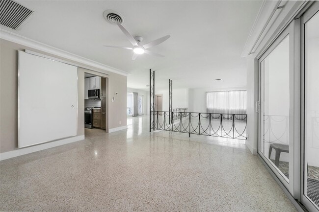 Building Photo - 3140 Calle Largo Dr