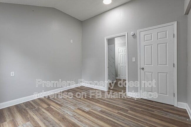 Building Photo - 1749 Sinnott Cir