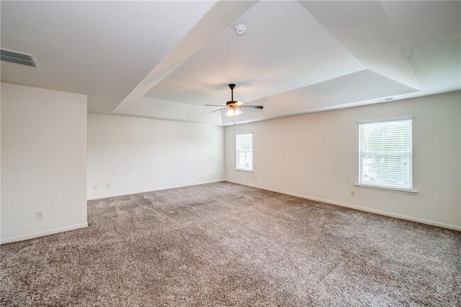 Building Photo - 129 Stonewood Creek Ct