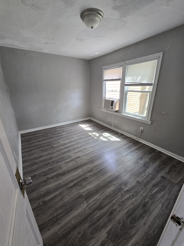 Building Photo - 530 Bellwood Rd
