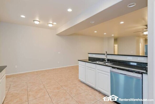 Building Photo - 7456 S Dark Sands Drive, Tucson, AZ 85757