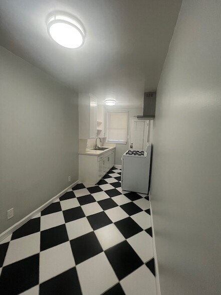 Building Photo - 4676 N Banner Dr