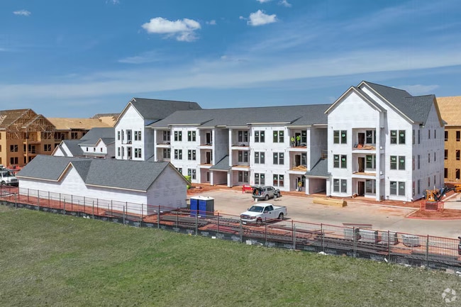 Building Photo - Kelly Hollow