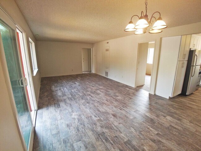 Building Photo - 17 Jolley Way