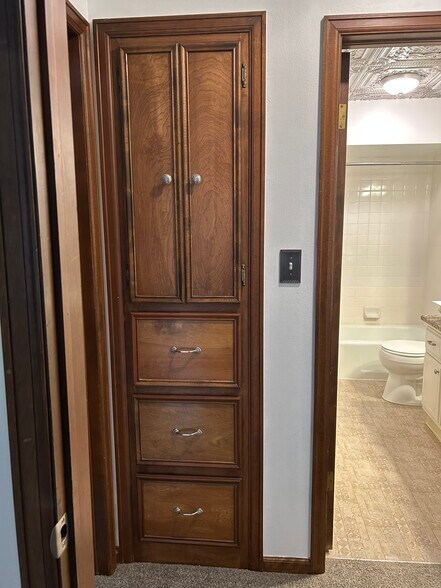 More storage! - 435 E Drake Rd