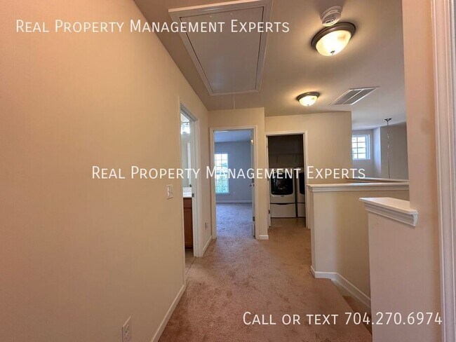 Building Photo - 6524 Portland Rose Ln