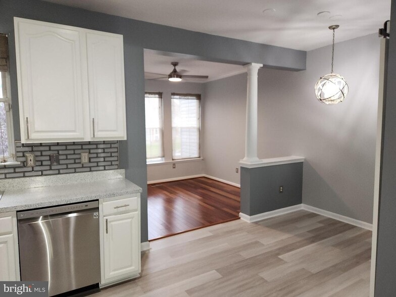 Building Photo - 7903 Canter Ct